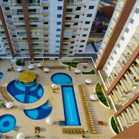 Apartamento No Condominio Casa Da Madeira Em Caldas Novas-Go Exterior foto