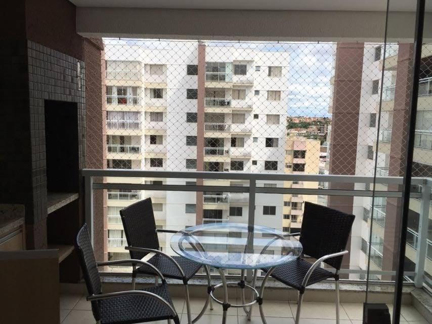 Apartamento No Condominio Casa Da Madeira Em Caldas Novas-Go Exterior foto