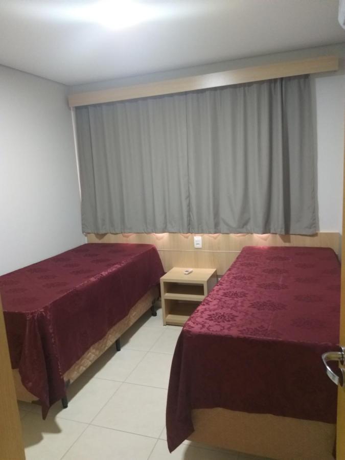 Apartamento No Condominio Casa Da Madeira Em Caldas Novas-Go Exterior foto